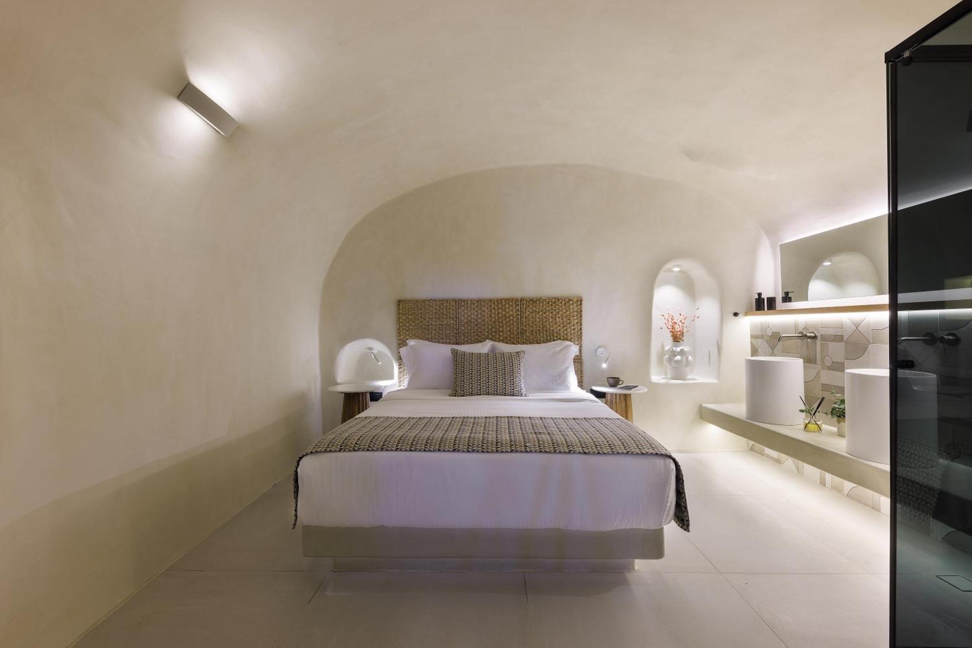 Annouso Villa With Hot Tub By Caldera Houses Oia Zewnętrze zdjęcie