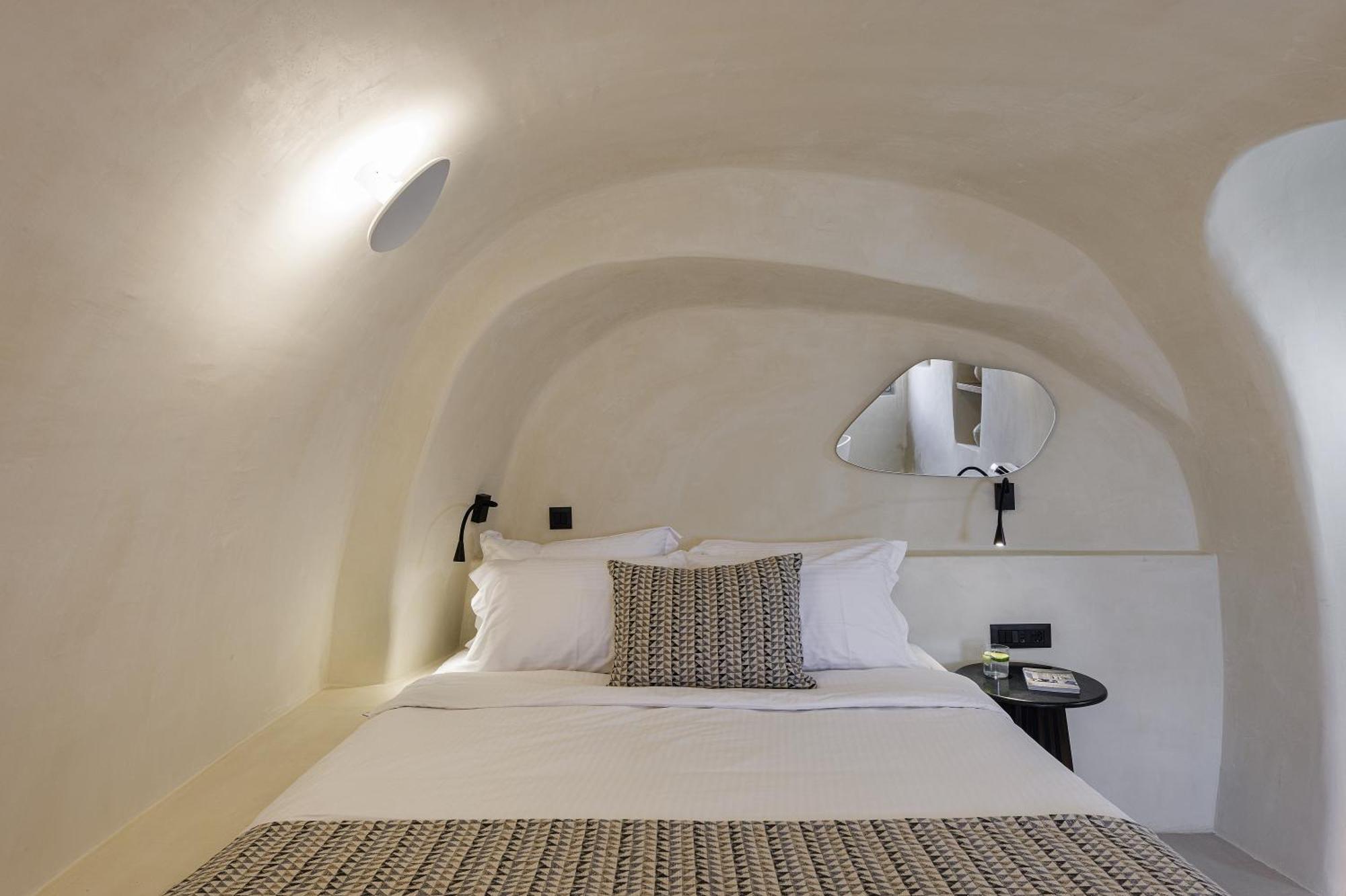 Annouso Villa With Hot Tub By Caldera Houses Oia Zewnętrze zdjęcie